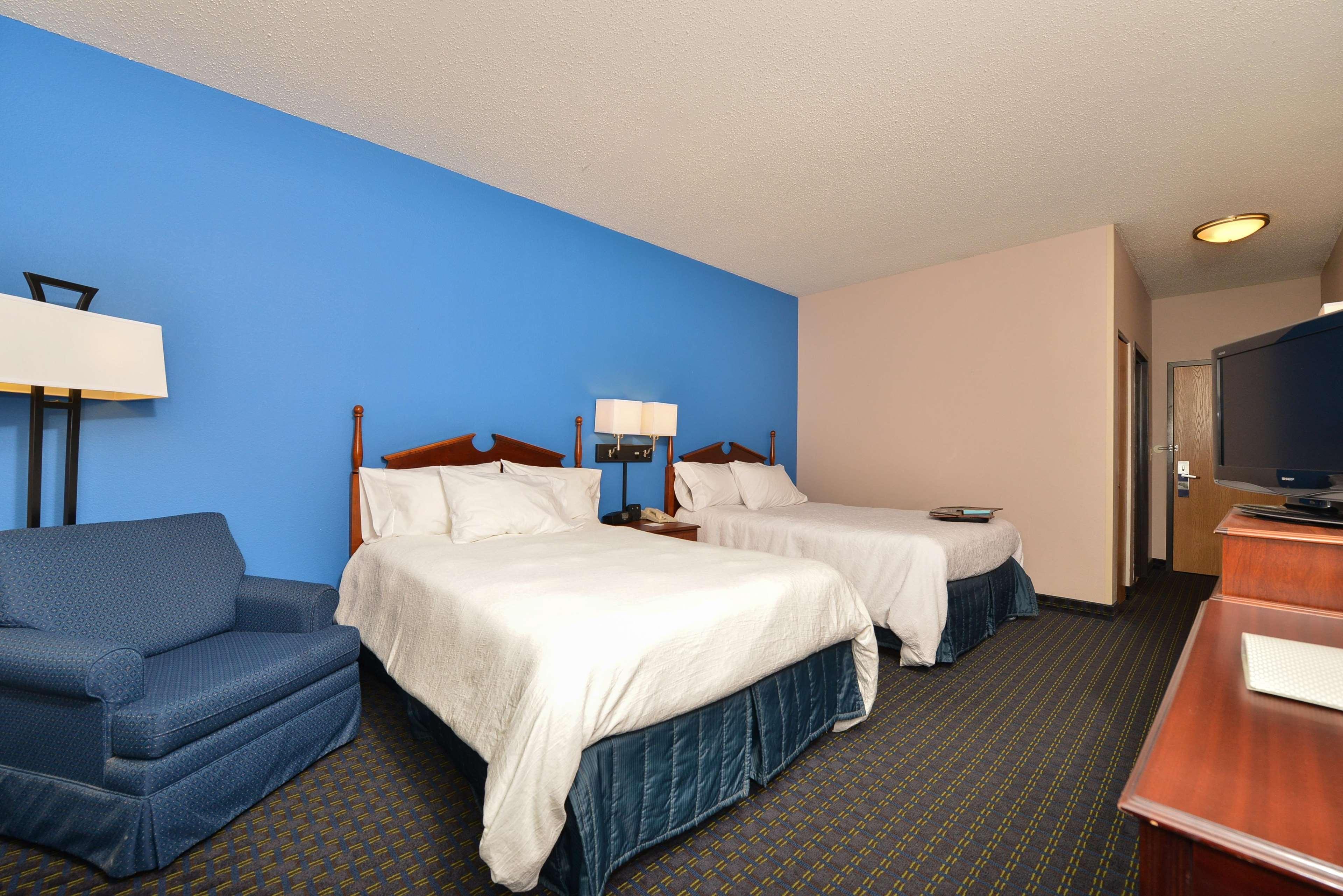 Hampton Inn St. Louis/Collinsville Exteriör bild