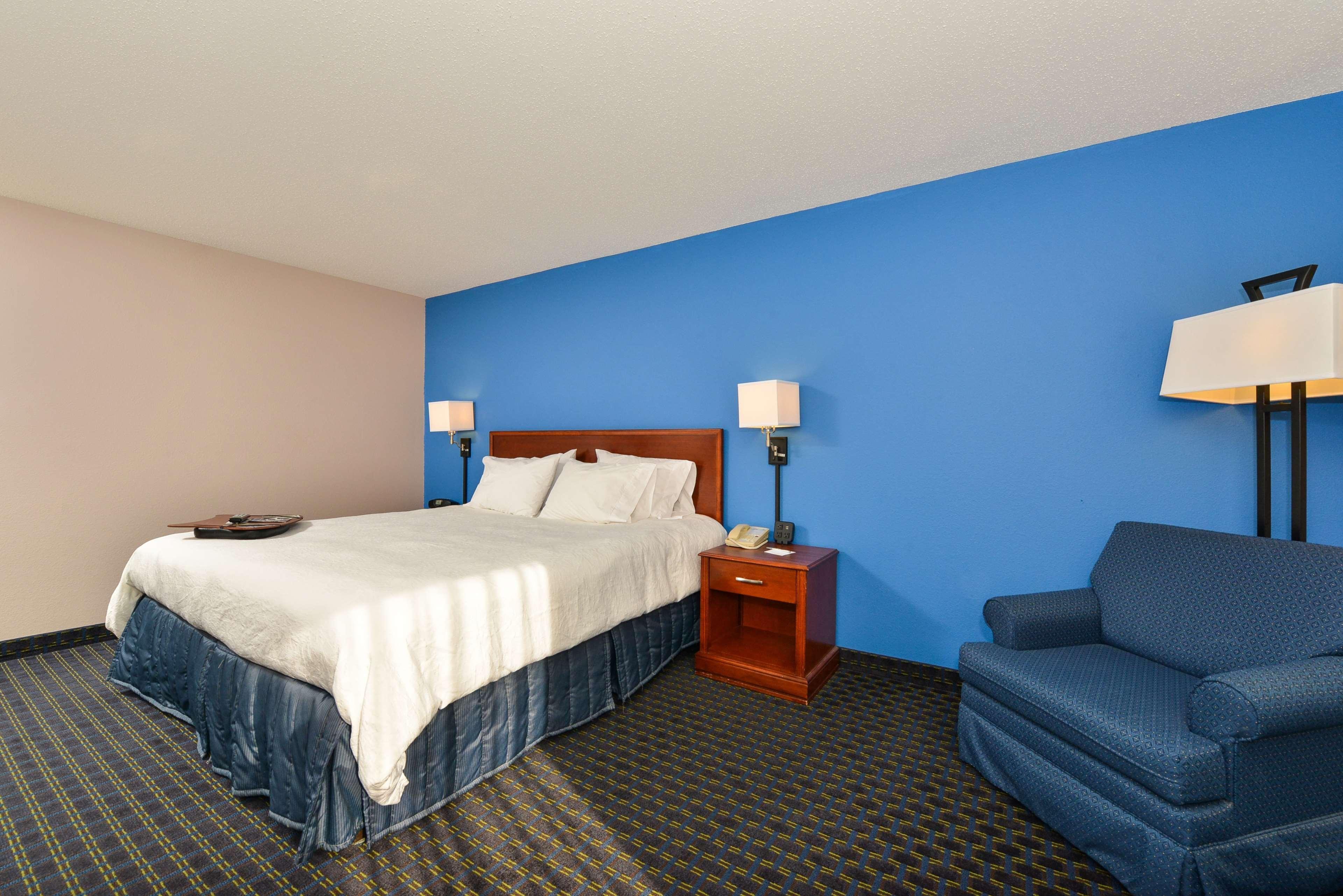 Hampton Inn St. Louis/Collinsville Exteriör bild