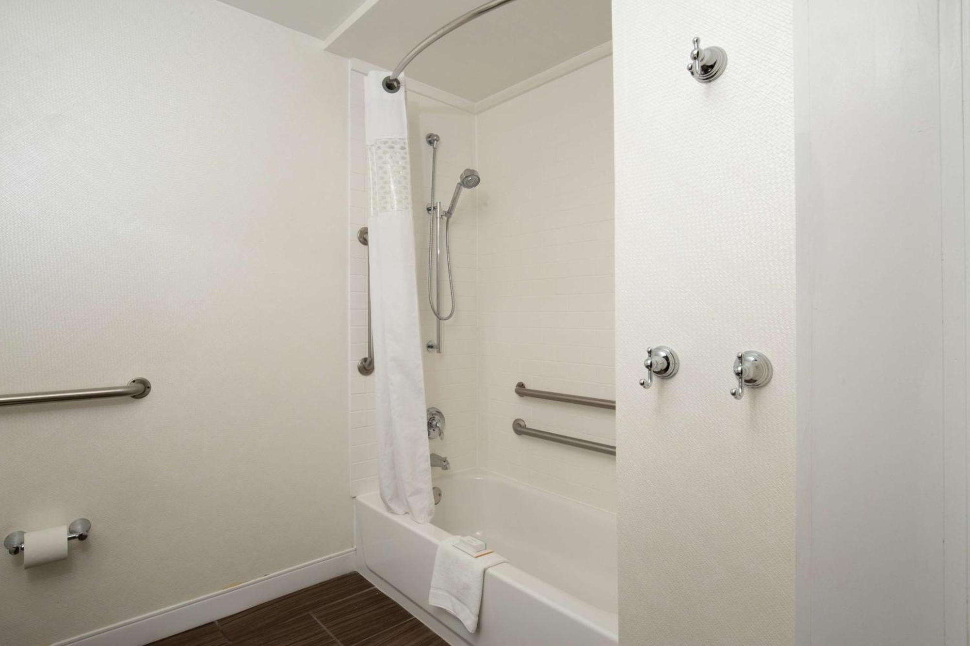 Hampton Inn St. Louis/Collinsville Exteriör bild